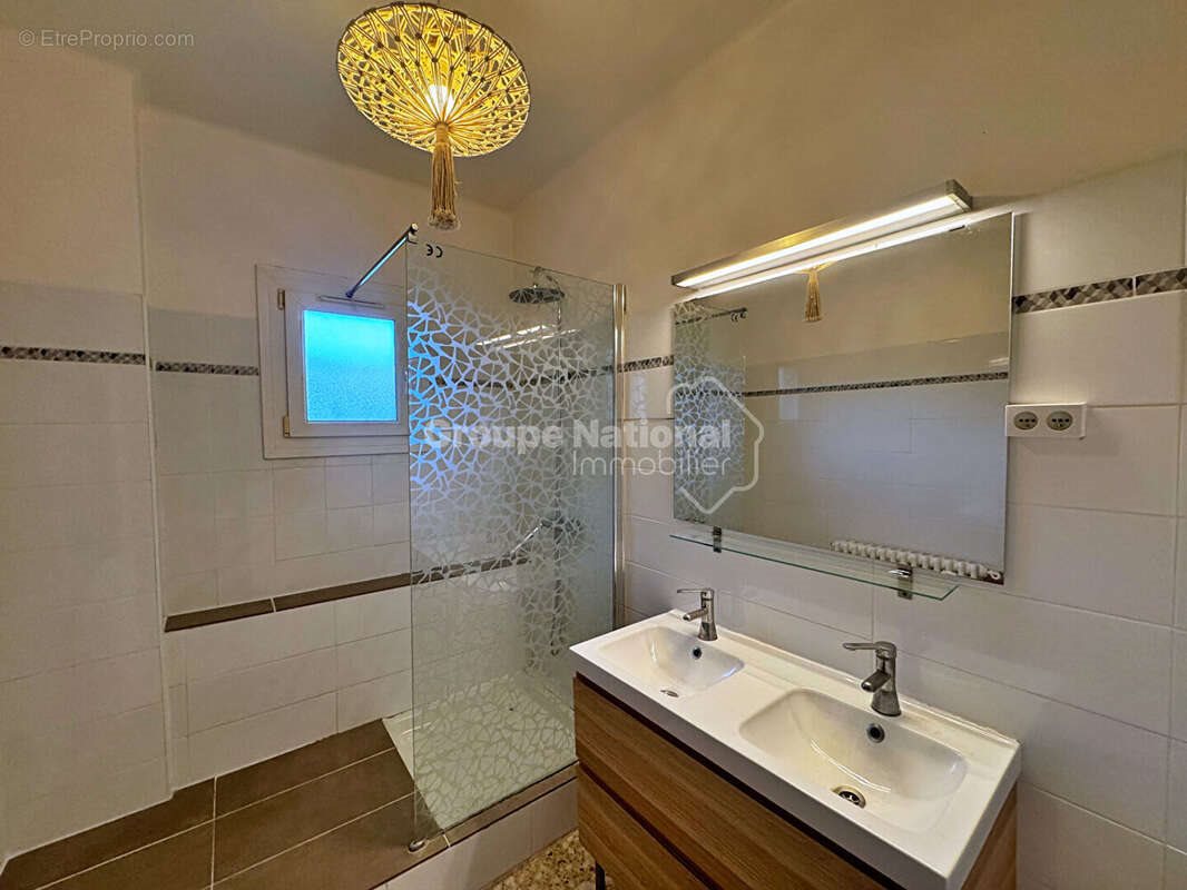 Appartement à vendre, 107m², Le Rove