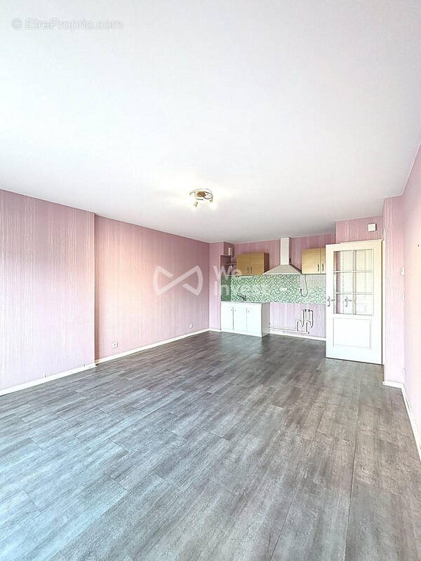 Appartement à vendre, 43m², Laval