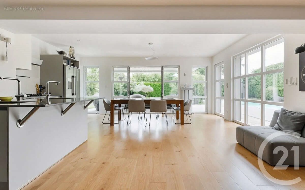 Maison à vendre, 204m², Corbas