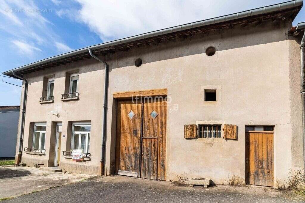 Maison à vendre, 178m², Hampont