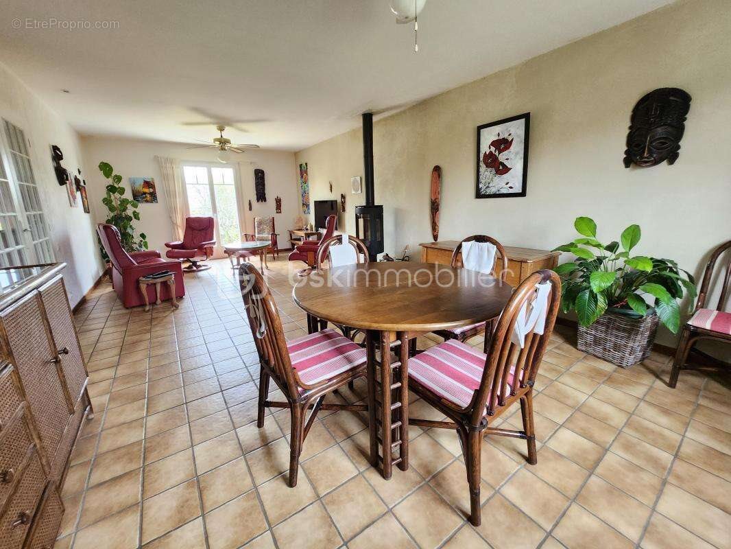 Maison à vendre, 117m², Nevers