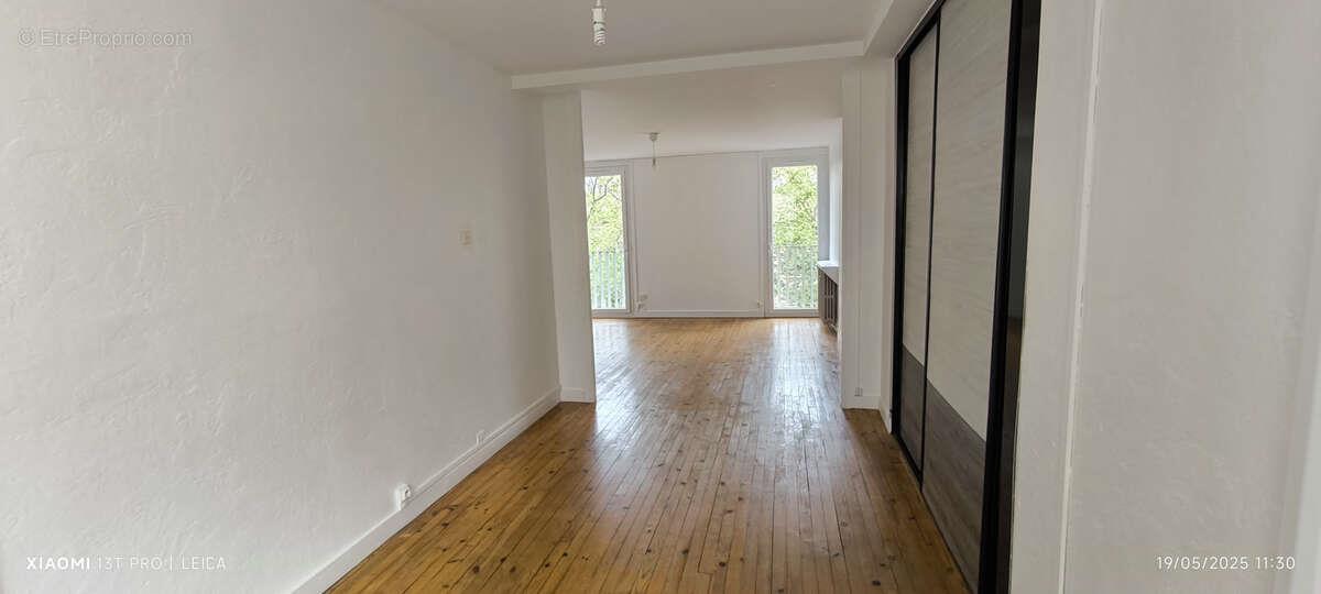 Appartement à vendre, 55m², Saint-Etienne
