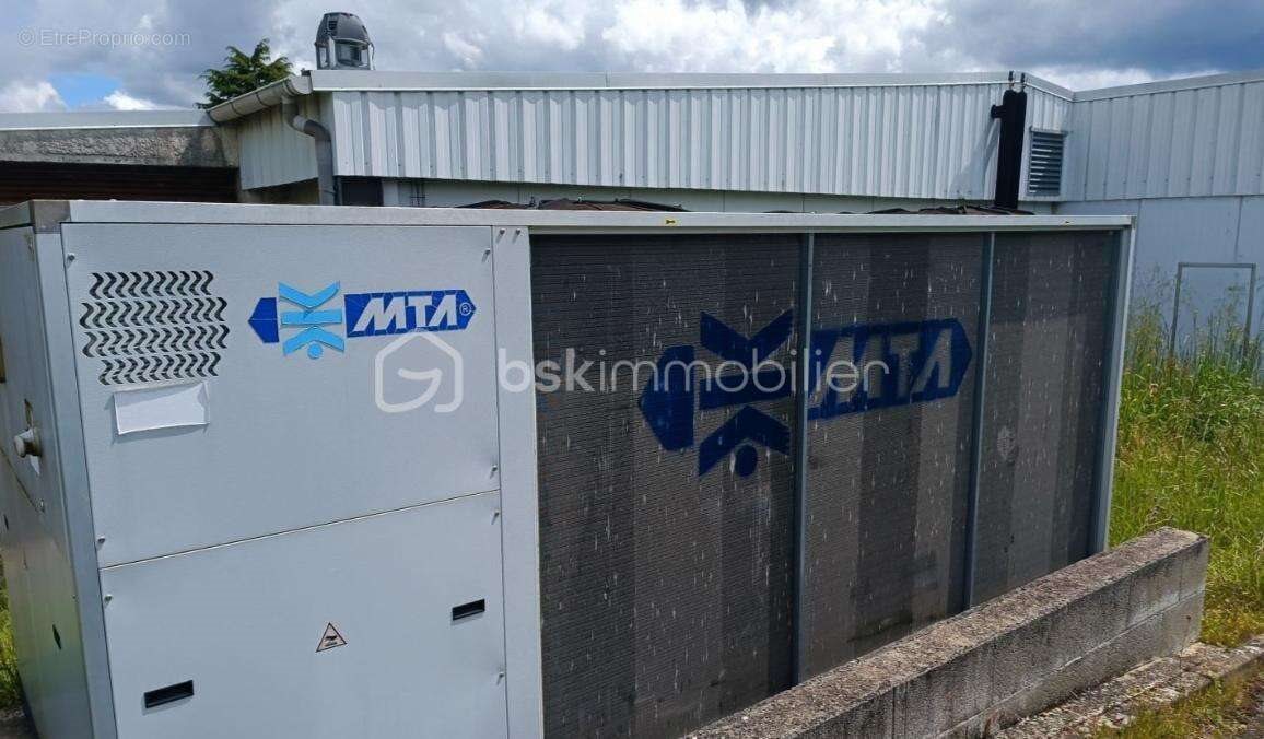 Appartement à vendre, 1200m², Dissay