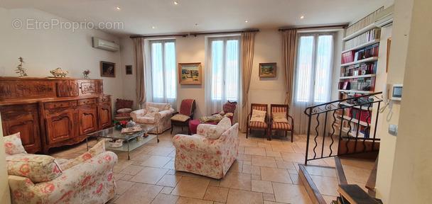 Maison à vendre, 231m², Marseille 8ème