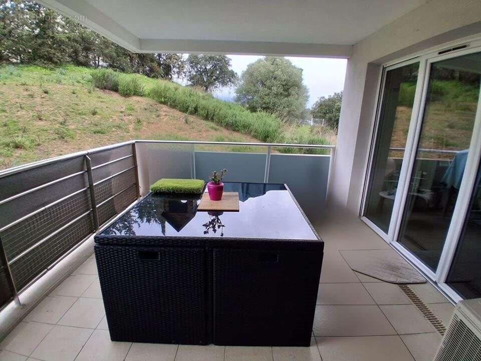 Appartement à vendre, 66m², Sarrola-Carcopino