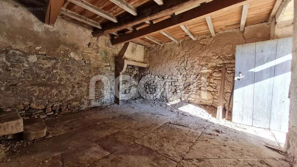 Maison à vendre, 70m², Aigueperse