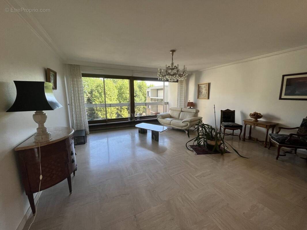 Appartement à vendre, 136m², Saint-Etienne