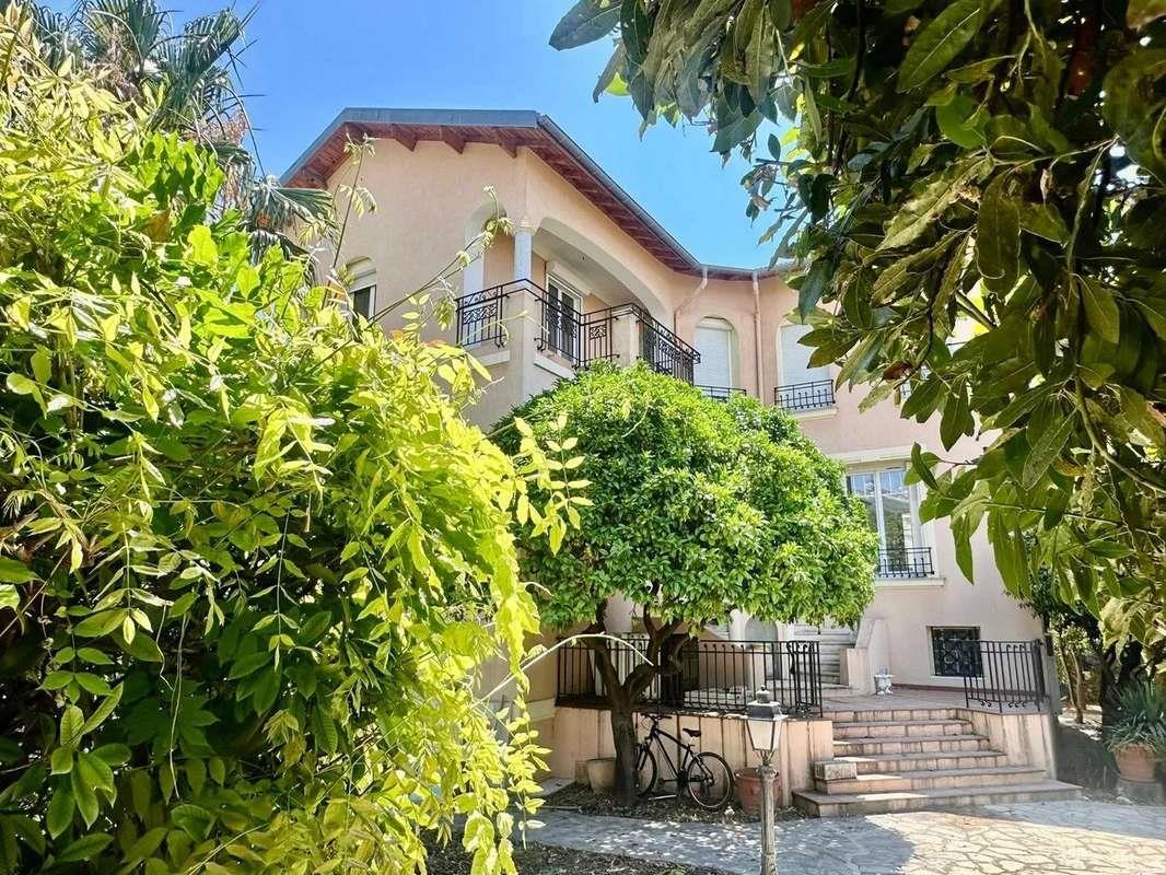 Maison à vendre, 315m², Nice