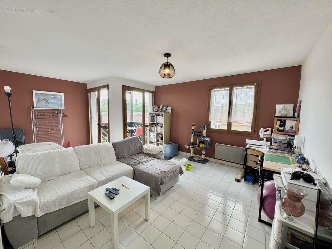 Appartement à vendre, 51m², Saint-Quentin-Fallavier