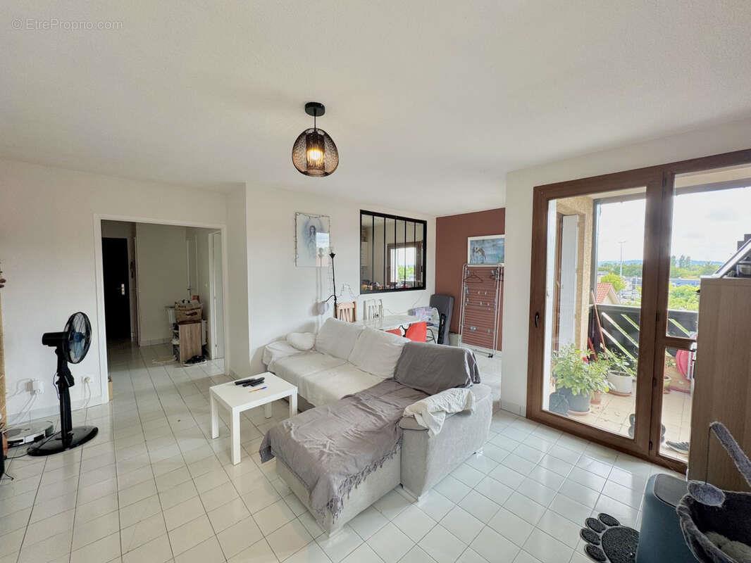 Appartement à vendre, 51m², Saint-Quentin-Fallavier