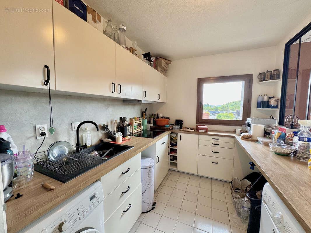 Appartement à vendre, 51m², Saint-Quentin-Fallavier