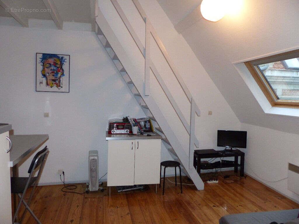 Appartement à vendre, 1m², Lille