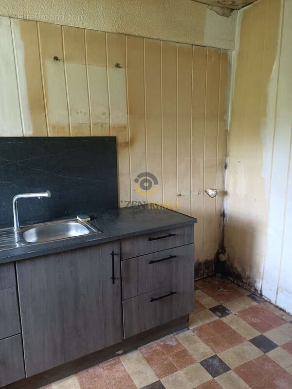 Maison à vendre, 95m², Scillé