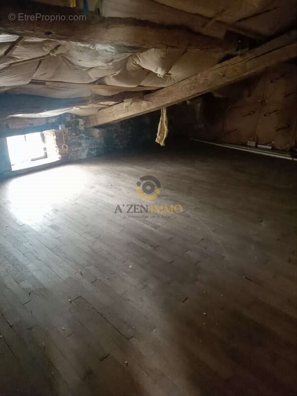 Maison à vendre, 95m², Scillé