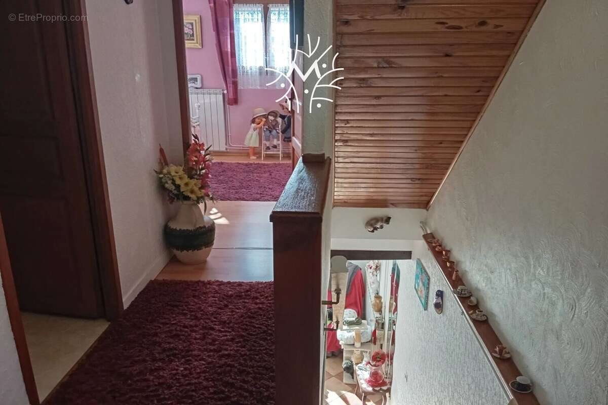 Maison à vendre, 75m², Wasigny