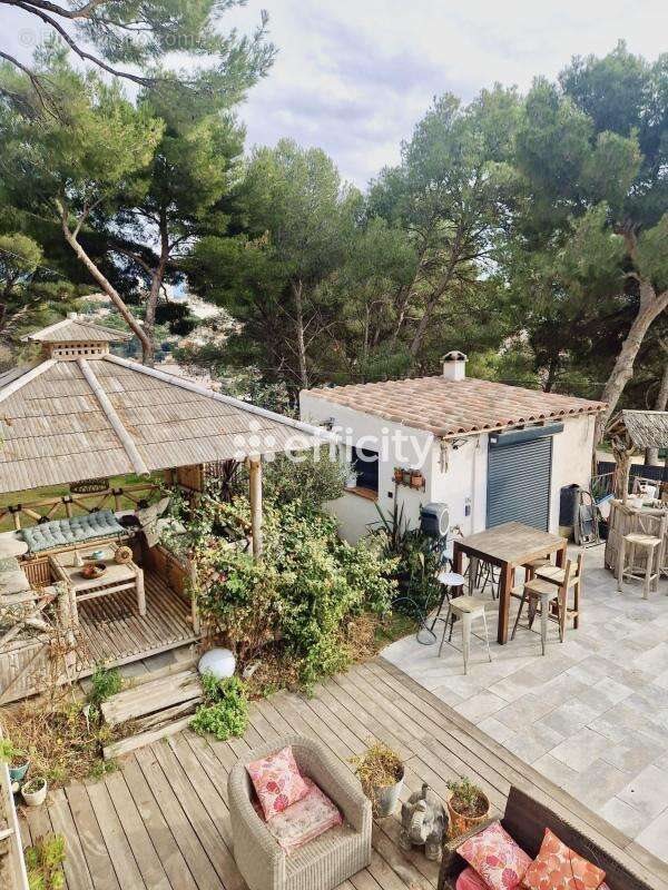 Maison à vendre, 267m², Septèmes-les-Vallons