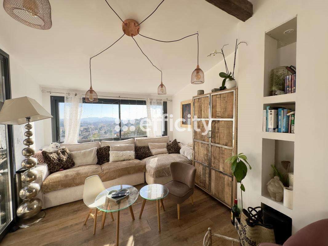 Maison à vendre, 267m², Septèmes-les-Vallons