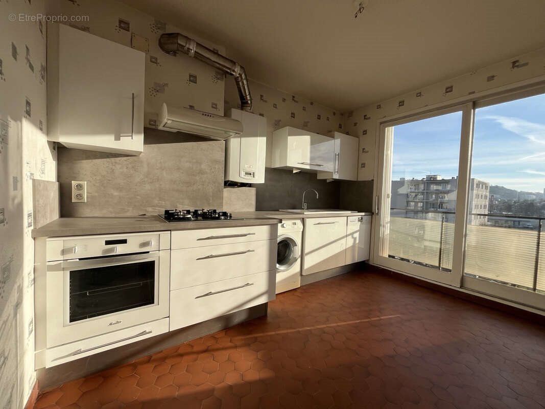Appartement à vendre, 93m², Saint-Priest-en-Jarez