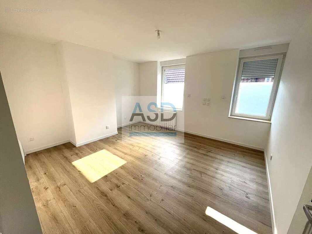 Maison à vendre, 64m², Pont-à-Vendin