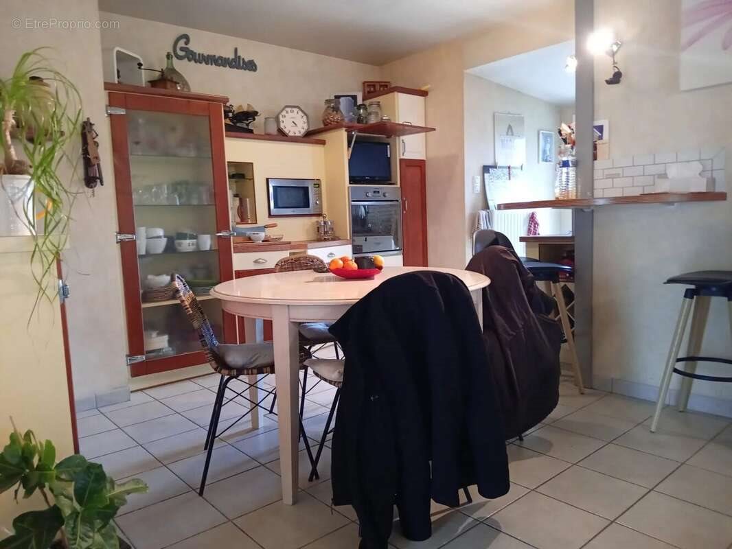 Maison à vendre, 175m², Nueil-les-Aubiers