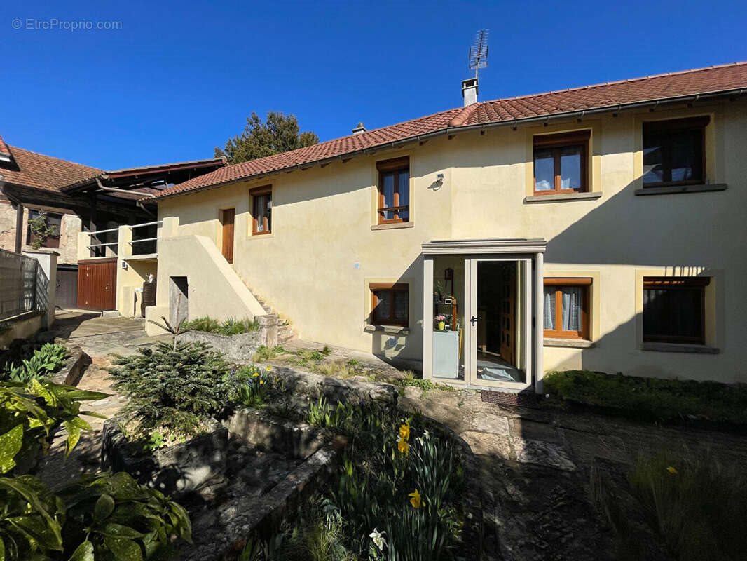 Maison à vendre, 90m², Mâcon