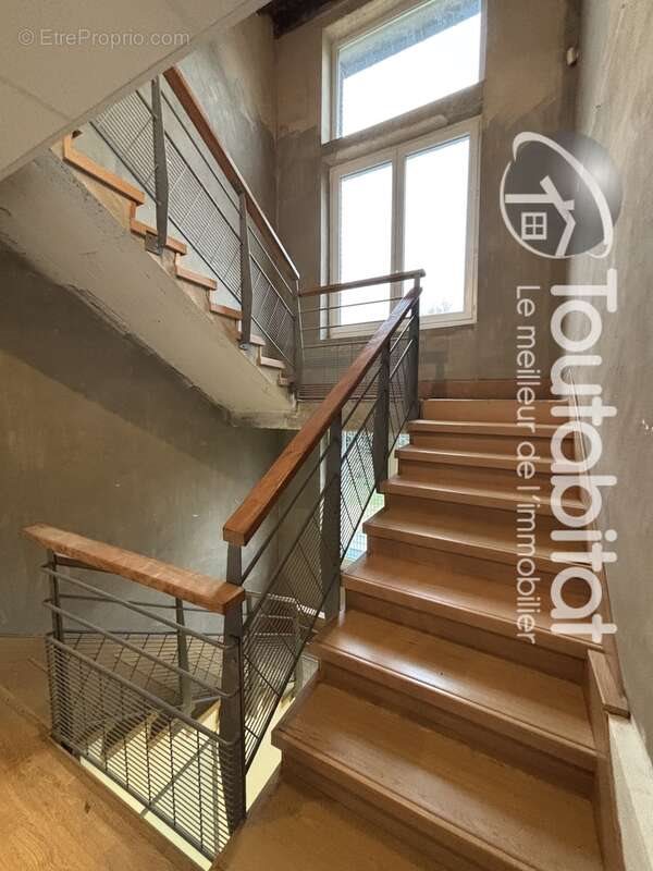 Appartement à vendre, 750m², Charleville-Mézières