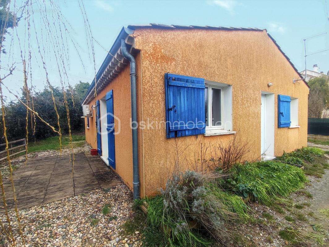 Maison à vendre, 7m², Alba-la-Romaine