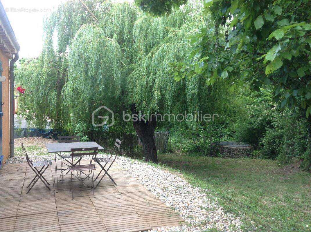 Maison à vendre, 7m², Alba-la-Romaine