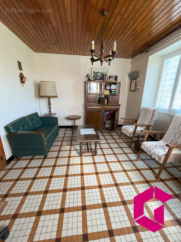 Maison à vendre, 138m², Champétières