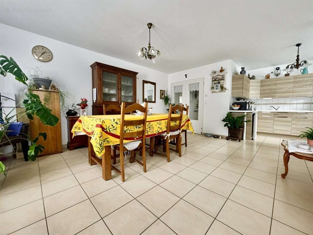 Appartement à vendre, 61m², Halluin