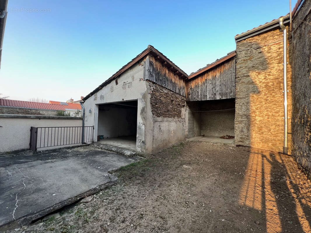 Appartement à vendre, 140m², Mornant