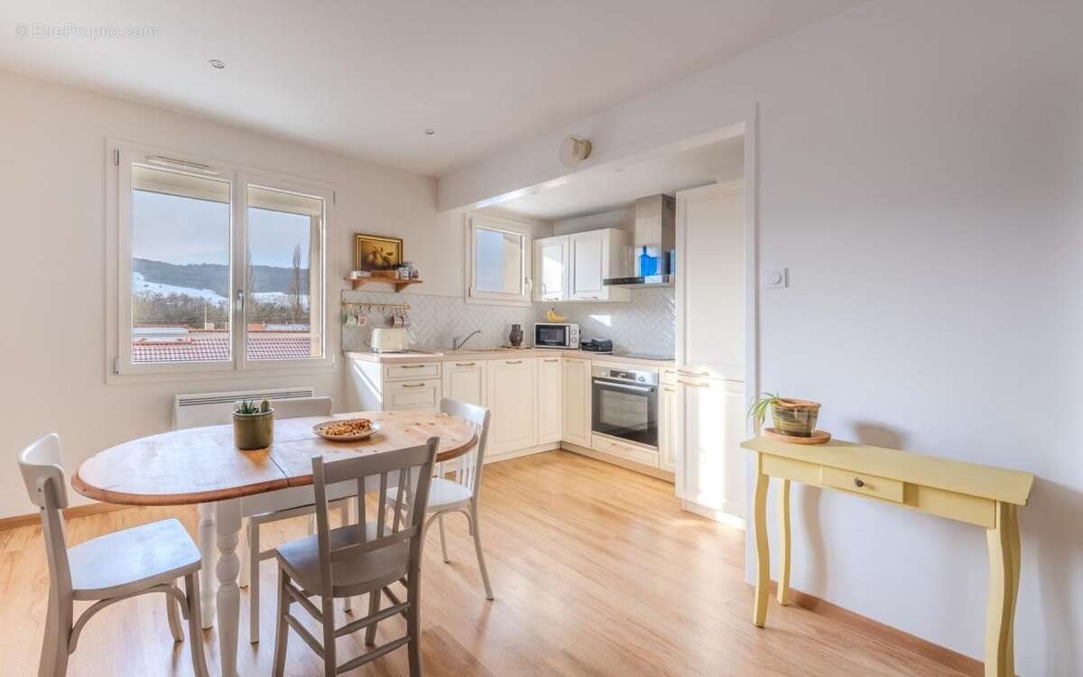 Appartement à vendre, 63m², Neuves-Maisons