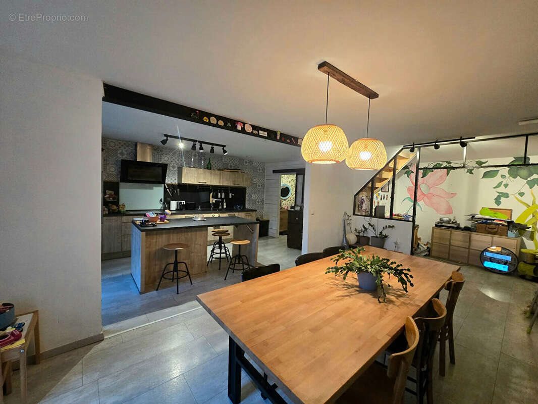 Maison à vendre, 149m², Tannois