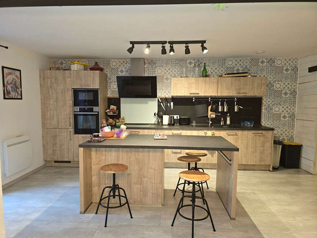 Maison à vendre, 149m², Tannois