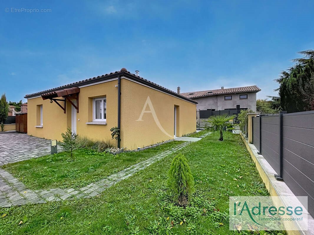 Maison à vendre, 80m², Seilh