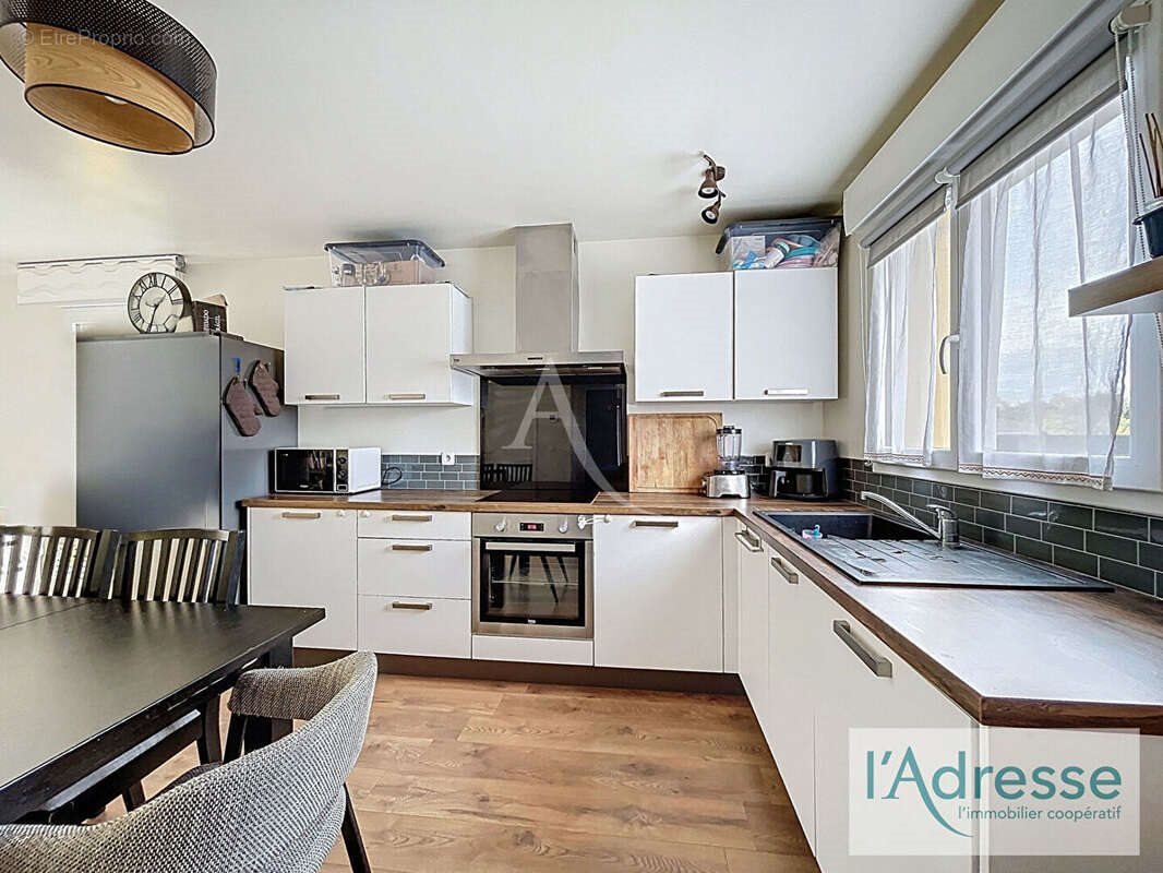 Maison à vendre, 80m², Seilh