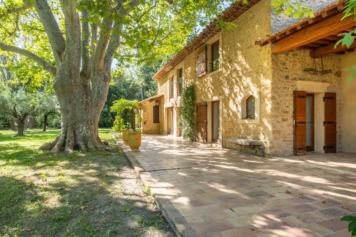 Maison à vendre, 206m², Sarrians