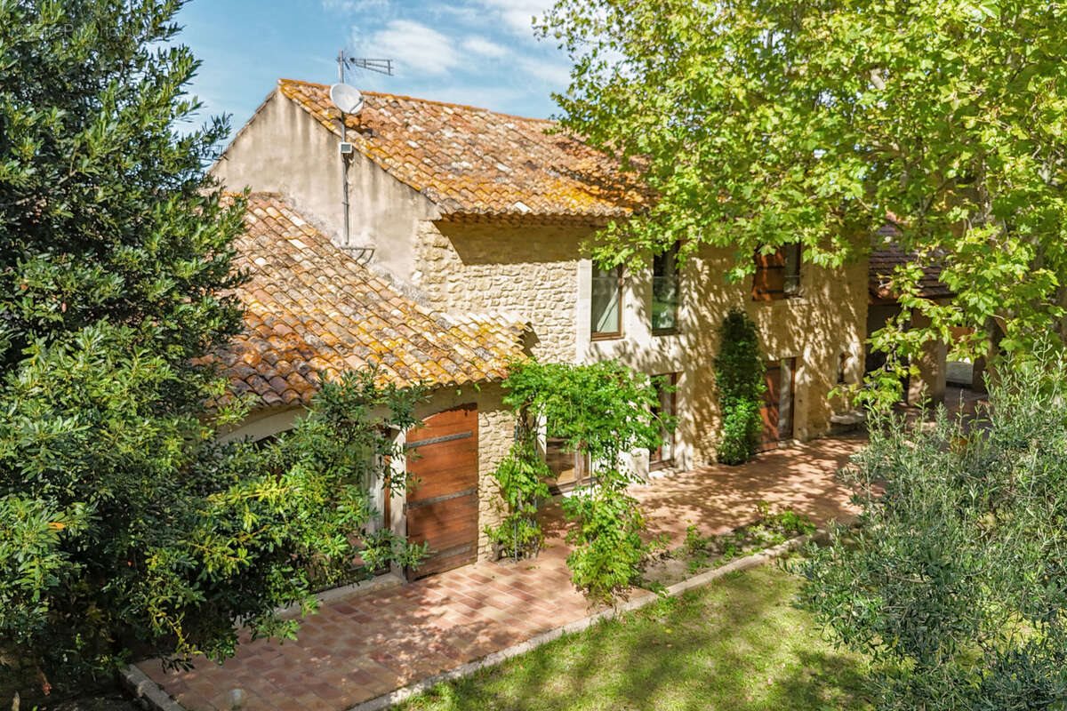 Maison à vendre, 206m², Sarrians