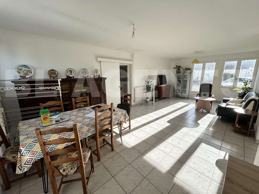 Maison à vendre, 90m², Châlette-sur-Loing