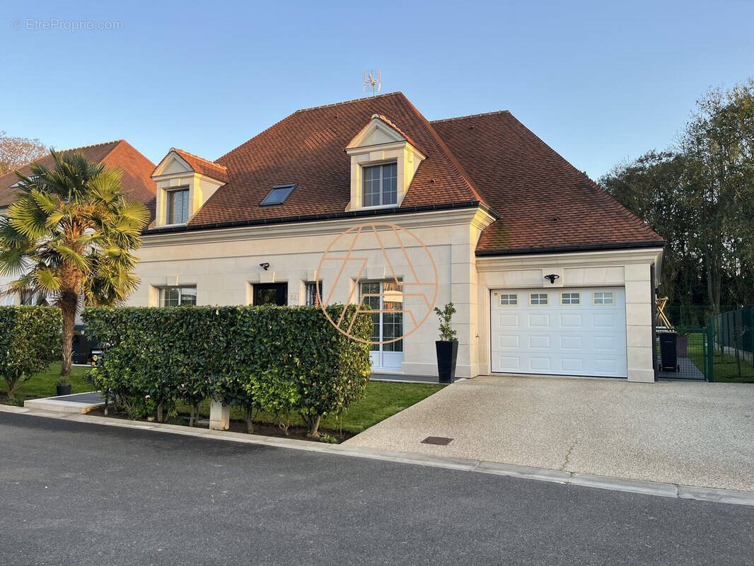 Maison à vendre, 146m², Ormesson-sur-Marne