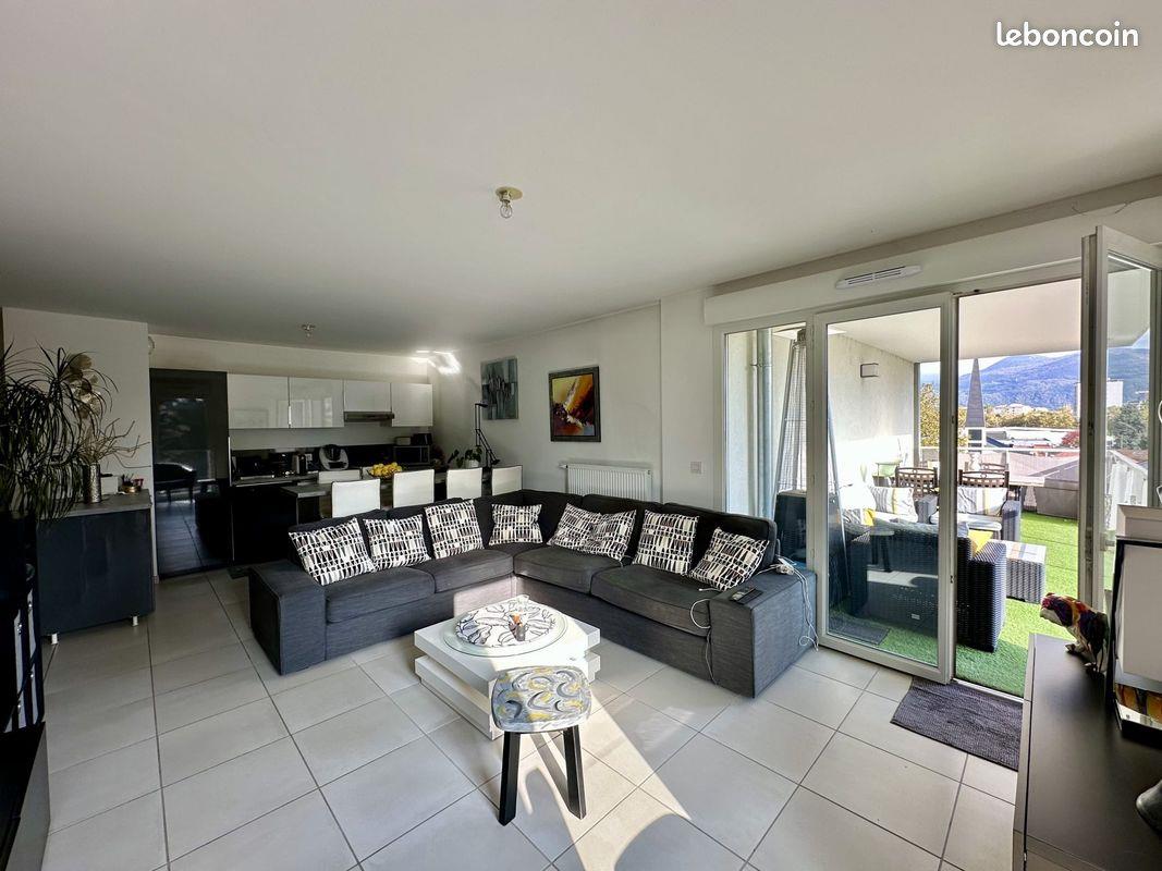 Appartement à vendre, 63m², Grenoble