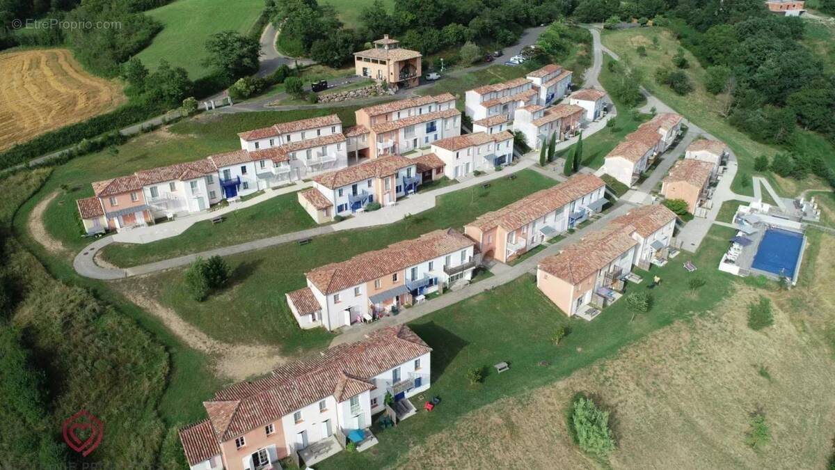 Appartement à vendre, 3600m², Carla-Bayle