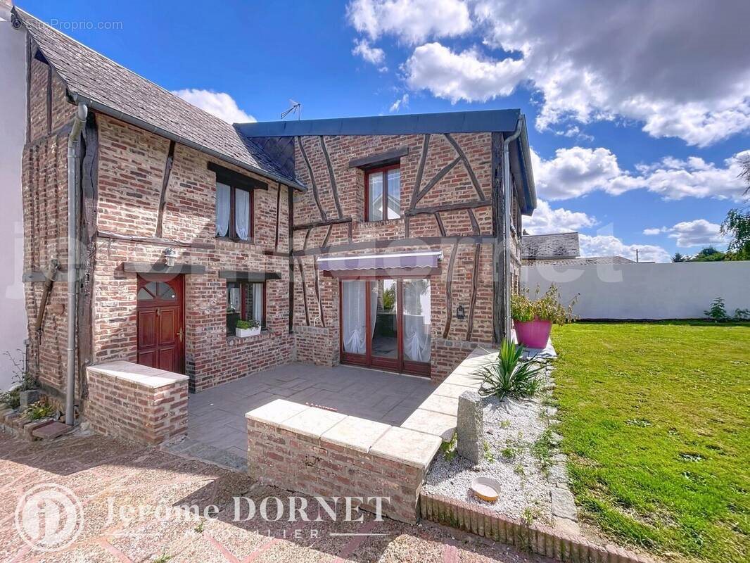 Maison à vendre, 142m², Grandvilliers