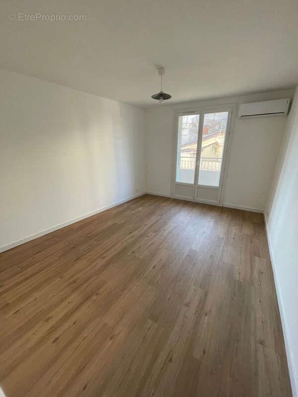 Appartement à vendre, 54m², Nîmes