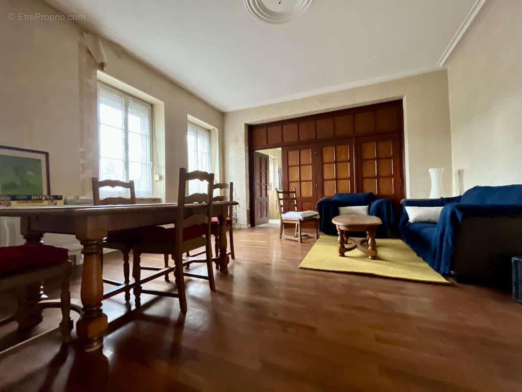 Appartement à vendre, 220m², Sarre-Union