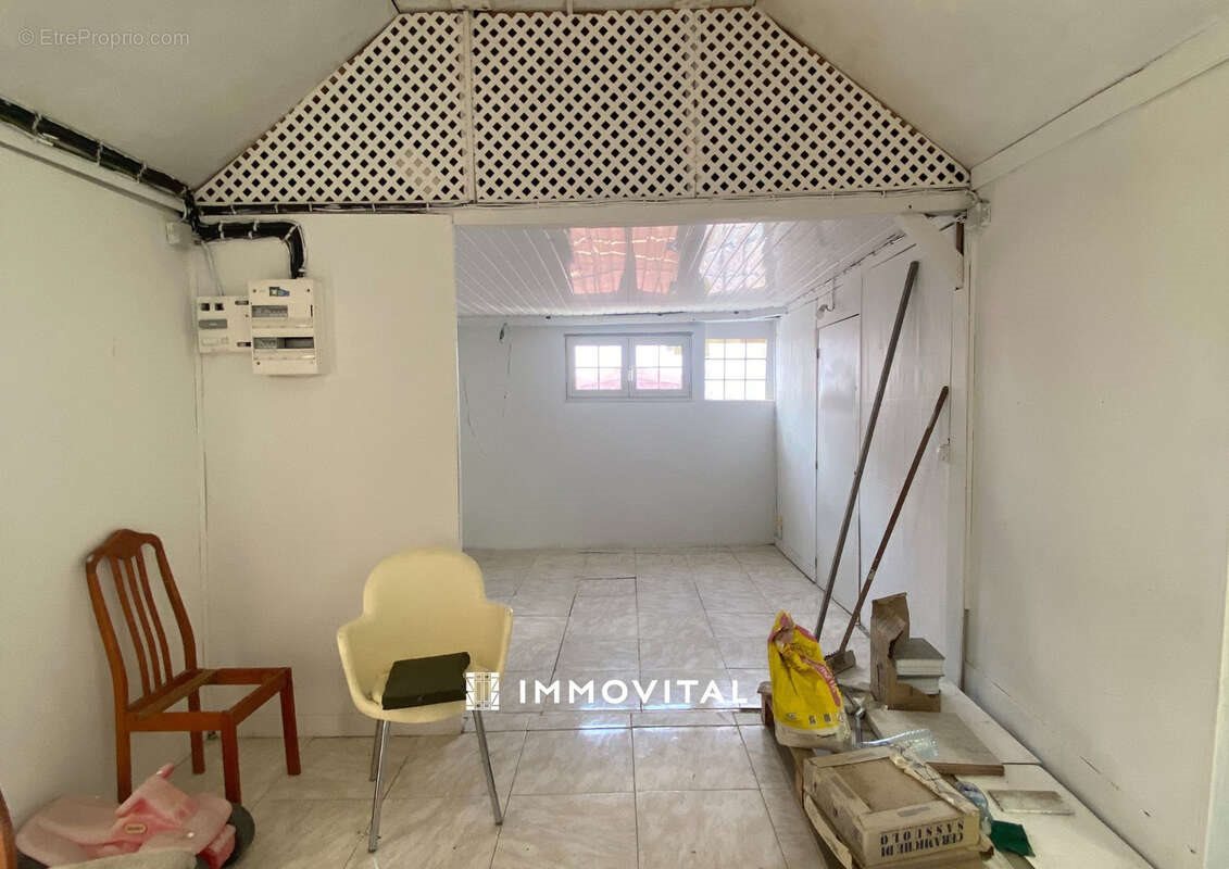 Maison à vendre, 66m², Basse-Terre