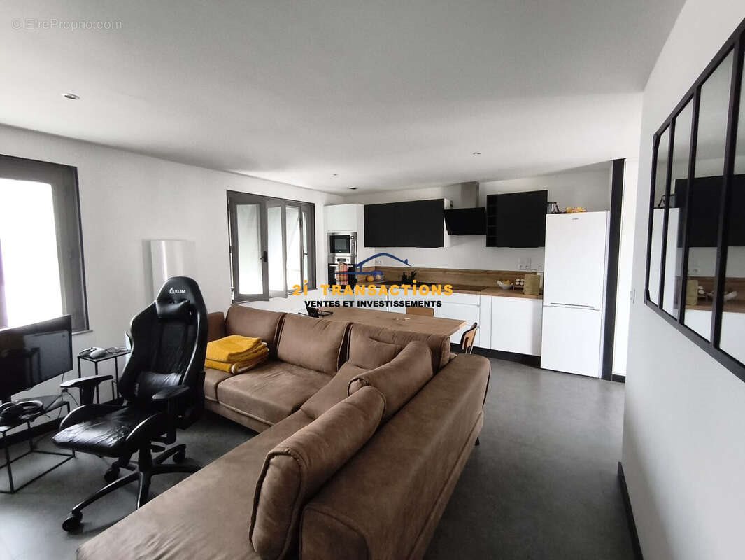 Appartement à vendre, 64m², Sury-le-Comtal