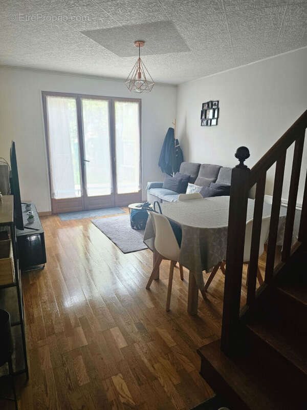 Maison à vendre, 69m², Clermont