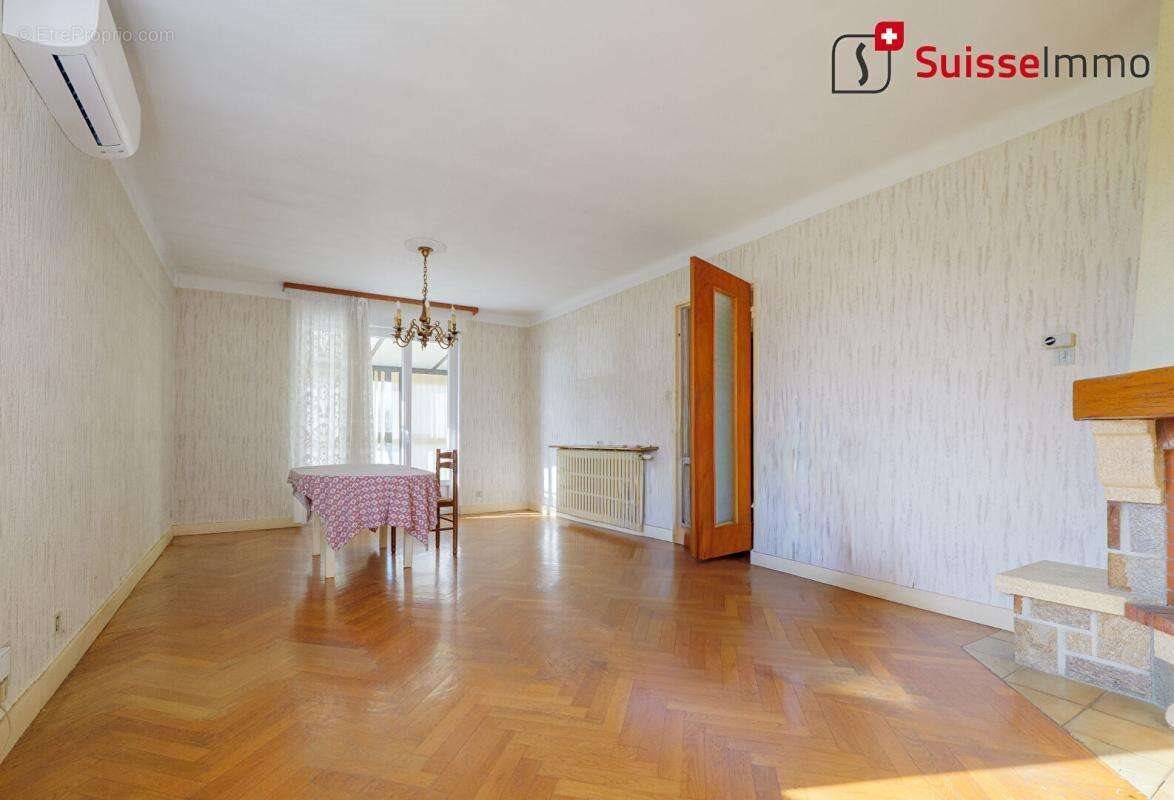 Maison à vendre, 140m², Arcey