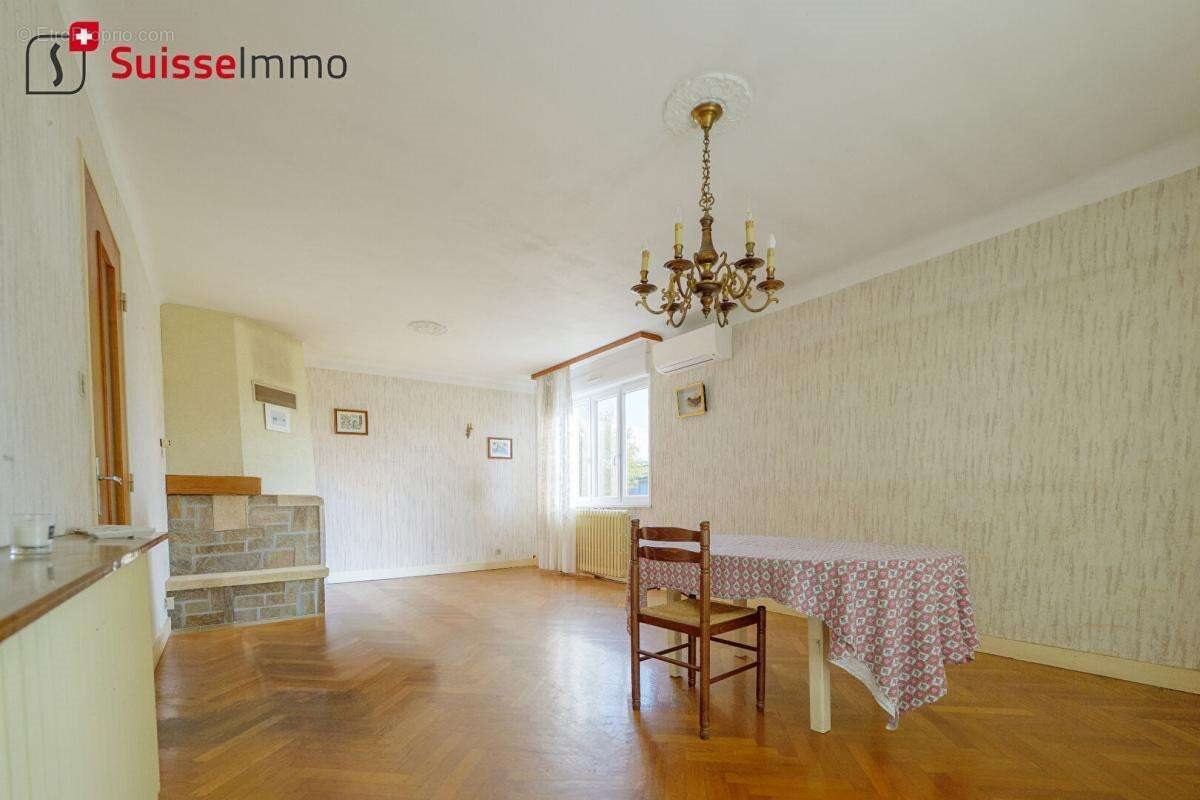 Maison à vendre, 140m², Arcey